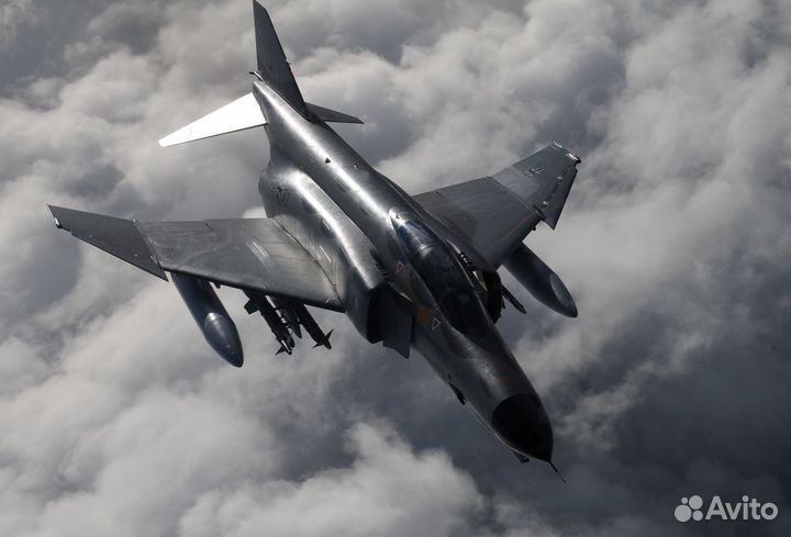 1373 Военный самолет F-4 phantom 