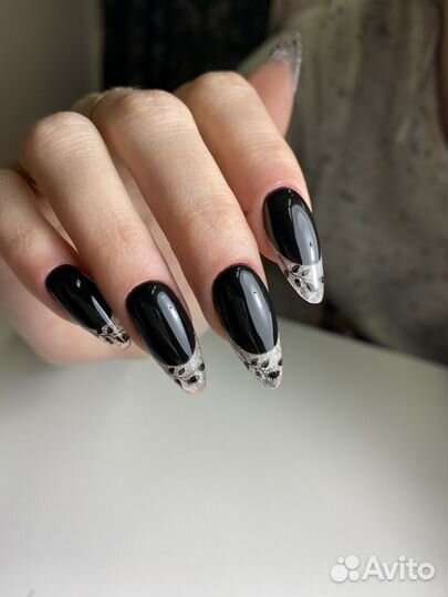 Маникюр на дому
