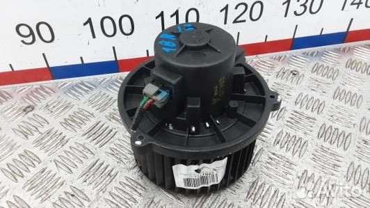 Моторчик печки KIA cerato 1 (1BR17KK01)