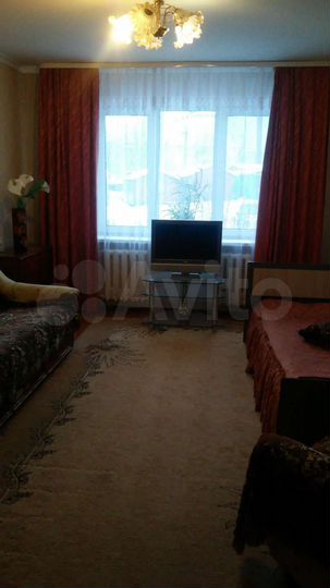 3-к. квартира, 64 м², 1/5 эт.