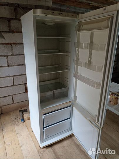Холодильник бу