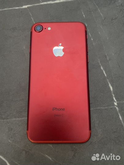 Телефон iPhone 7 plus