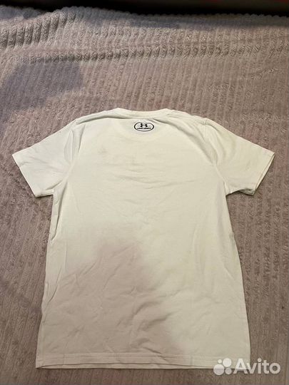 Футболка under armour