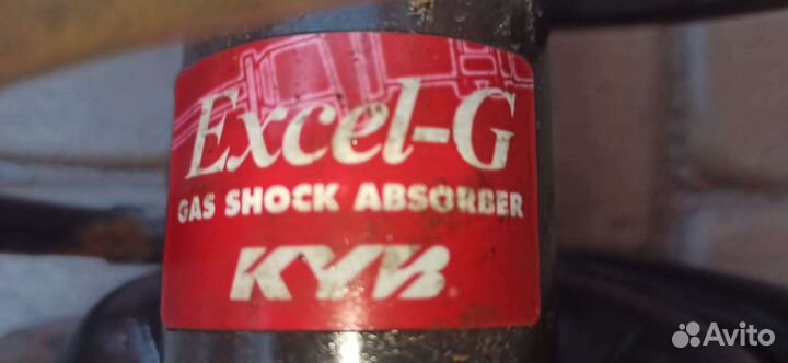 Стойка передняя правая Mitsubihi Lancer 10