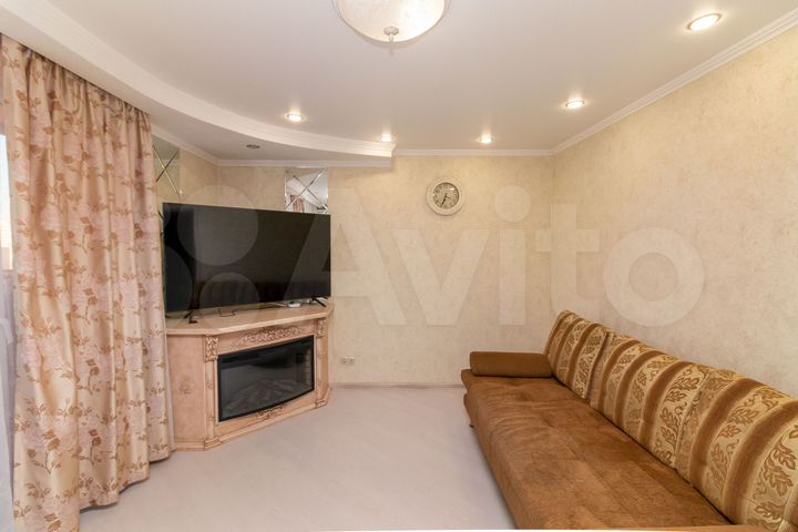 2-к. квартира, 56,5 м², 13/17 эт.