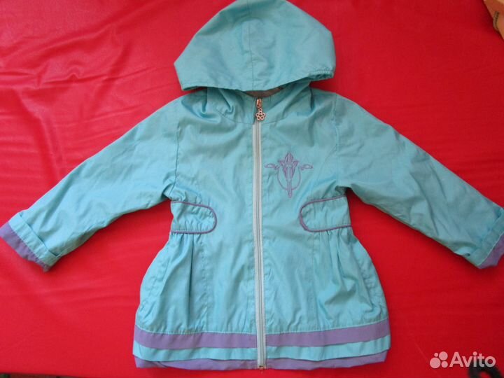 Ветровка - плащик для девочки