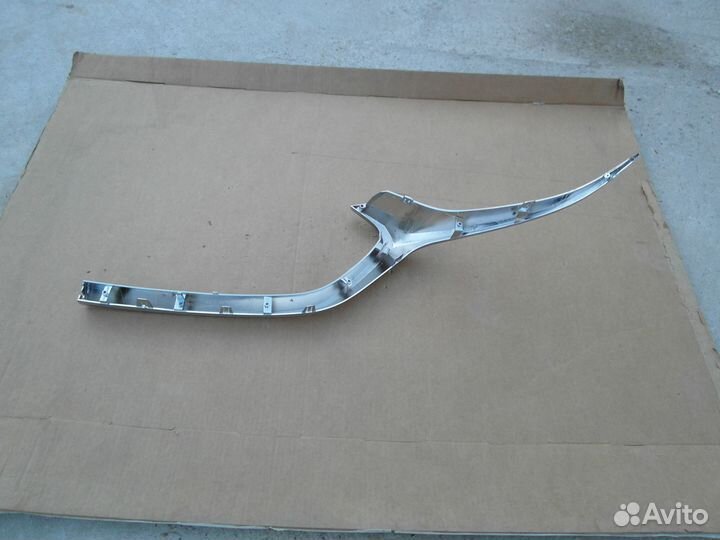 Хром решётки радиатора правый Mazda 3 BP 2019-22