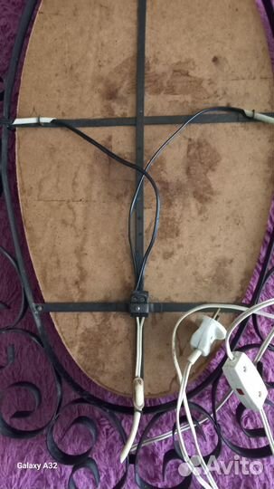 Зеркало настенное