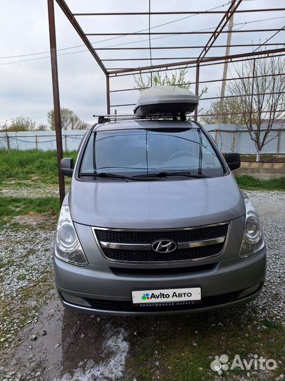 Hyundai Grand Starex 2.5 AT, 2013, 300 000 км