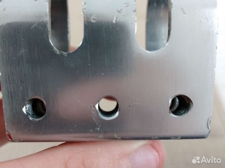 Зажим для трюкового самоката hic