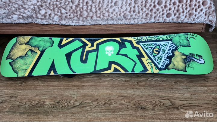 Сноуборд Black Fire+ крепления+ Ботинки Elan