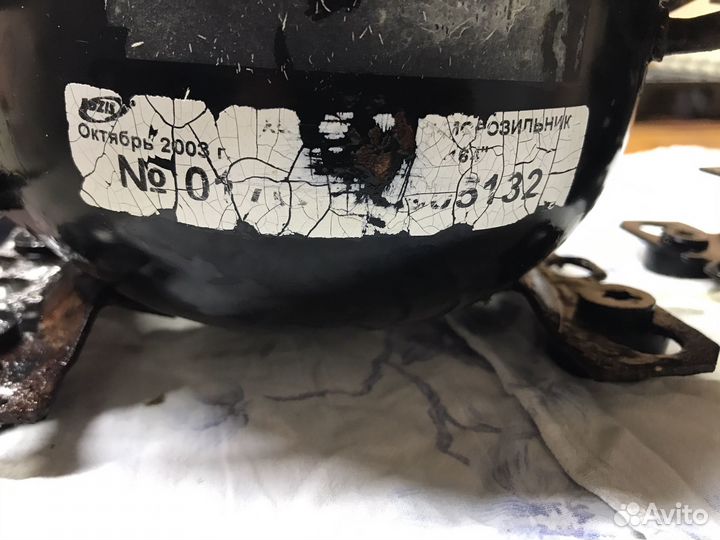 Компрессор холодильника