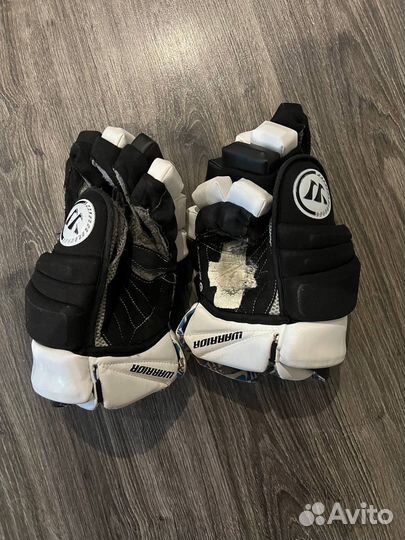 Краги хоккейные