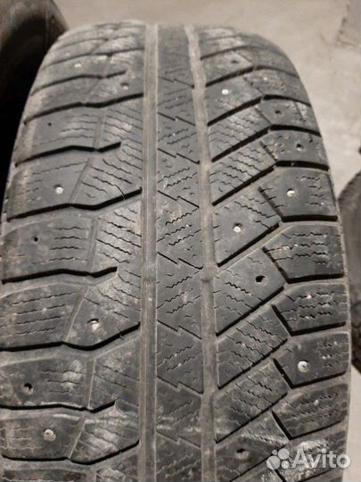 Continental ContiVikingContact 2 215/60 R16