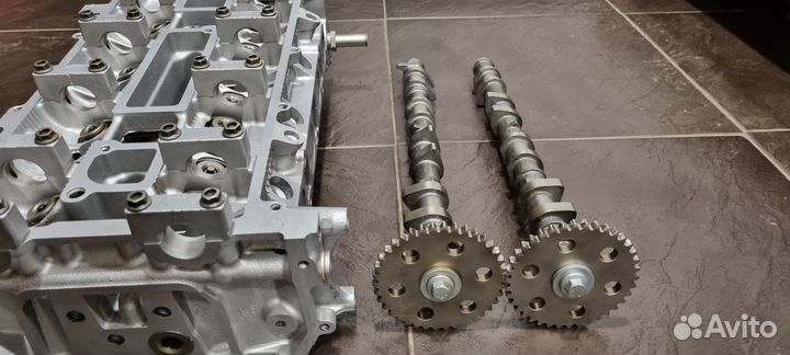 Головка блока цилиндров в сборе ford focus 2 1.8L