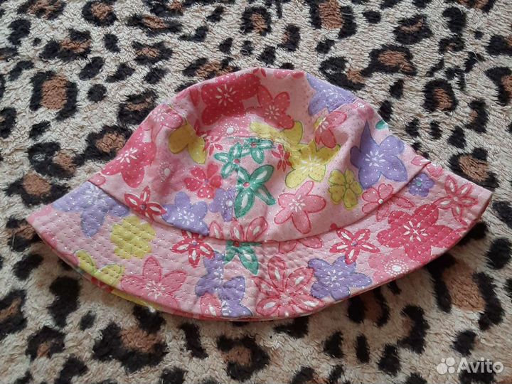 Панама и кепка