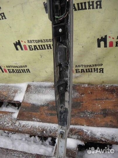 Ford explorer Молдинг крышки багажника хром