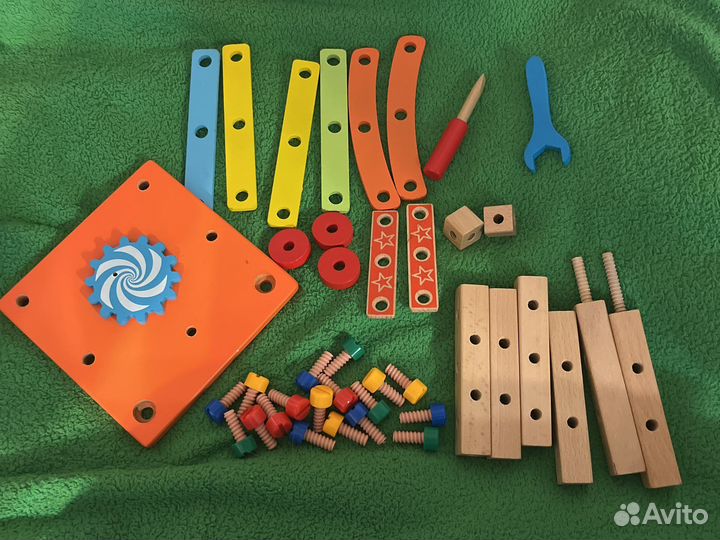 Развивающие игрушки