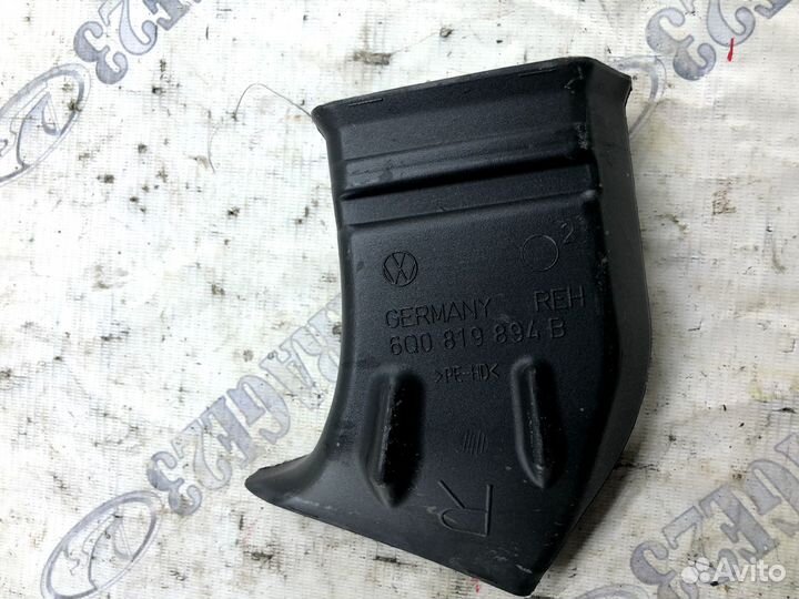 Воздуховод отопителя задний Volkswagen Polo 5