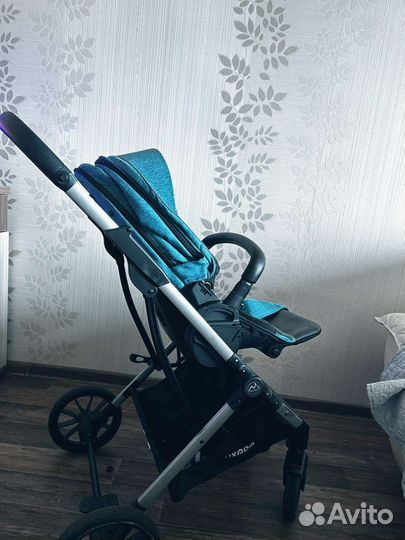 Прогулочная коляска luxmom 740