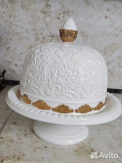 Тортница, хлебница