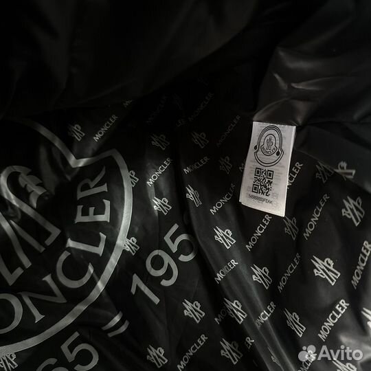Жилетка Moncler