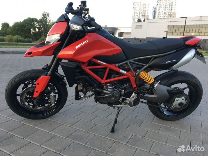 Ducati hypermotard 950