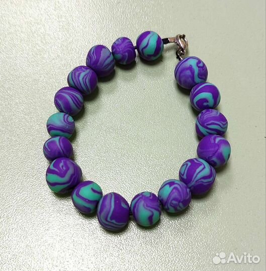 Брелоки, броши, значки, браслеты, магниты