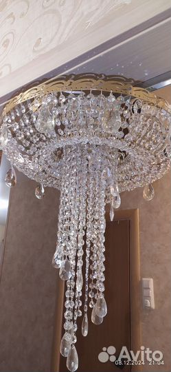 Люстра потолочная хрустальная