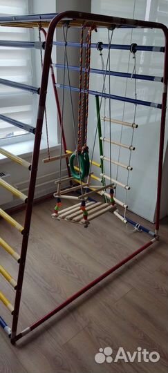 Шведская стенка, детский спортивный уголок