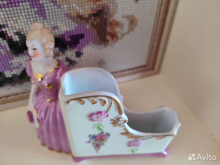 Статуэтка винтаж фарфор Англия