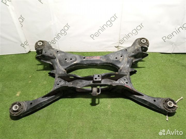 Балка подвески задняя Toyota Alphard AGH30