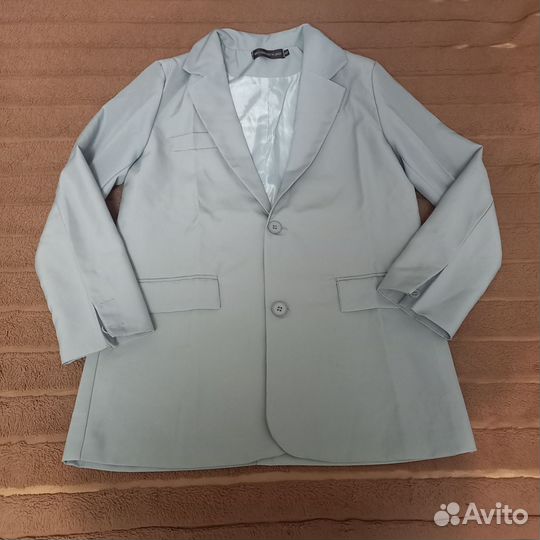 Брючный костюм женский