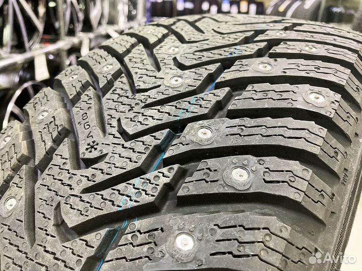 Nokian Tyres Nordman 8 SUV 235/75 R15