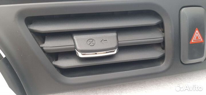 Kia Rio 3 дефлектор печки хром