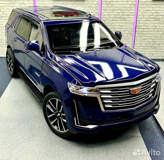 Металлическая машинка Cadillac Escalade