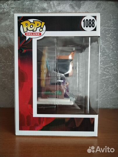 Фигурка Funko POP Evil Queen on Throne 1088