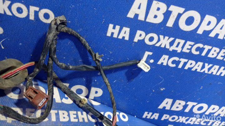 Проводка двери Nissan X-Trail T30 внедорожник