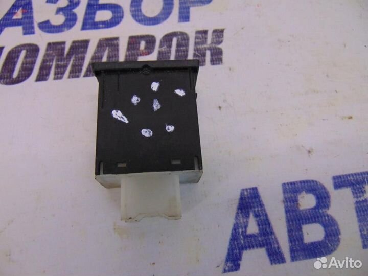 Кнопка обогрева сидений для Chery Bonus 2011-2014