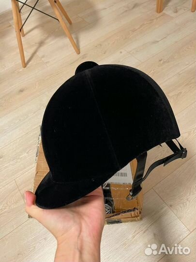 Шлем конный 54