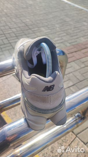 Кроссовки New Balance 9060