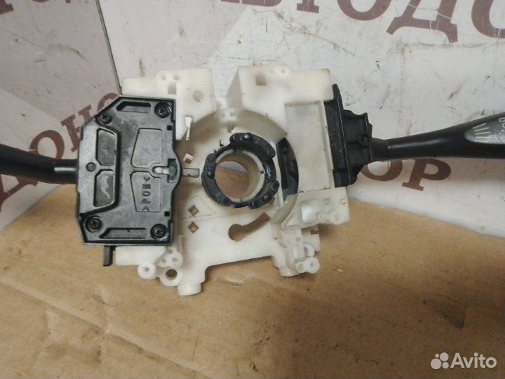Подрулевой переключатель Mitsubishi Space Star
