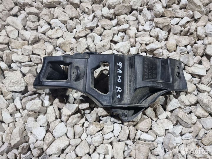 Кронштейн заднего бампера Флюенс Fluence