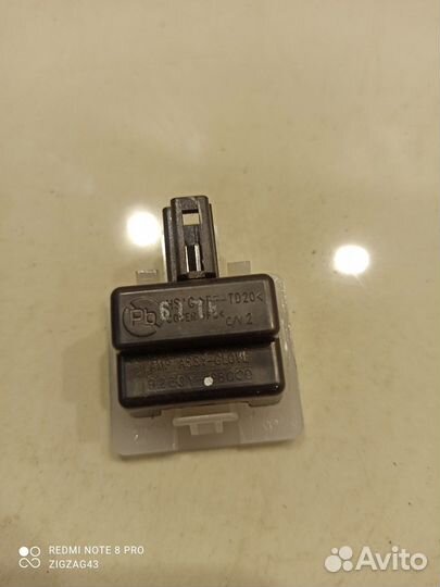 Плафон подсветки(освещения) (Kia K900 II)