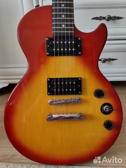 Электро гитара Epiphone les paul special II