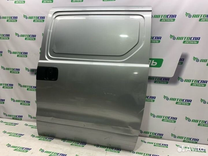 Дверь левая Hyundai H-1 Grand Starex D4CB 2012