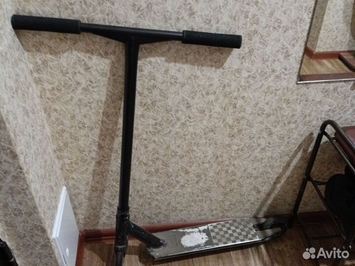 Трюковой самокат