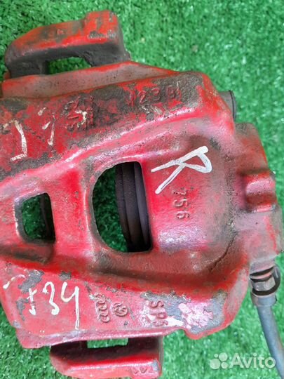 Суппорт передний правый ауди a4b8