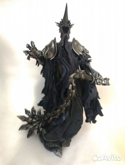 Коллекционная фигурка Король-чародей Ангмара Weta