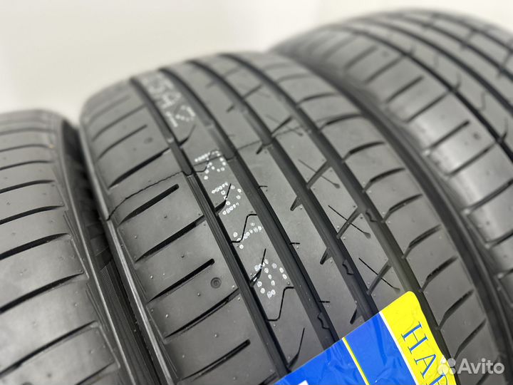 Habilead HF330 225/45 R18 95W